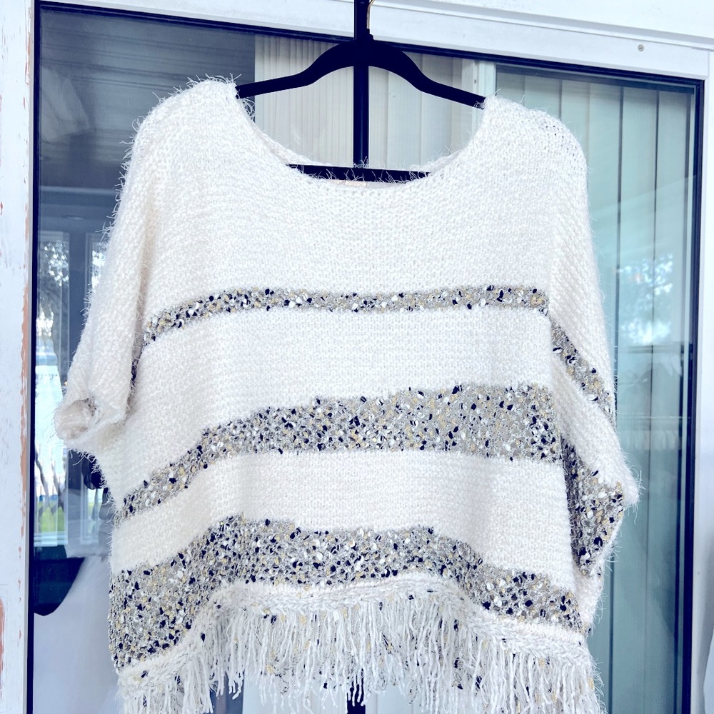 Anthropologie crew fringe poncho L